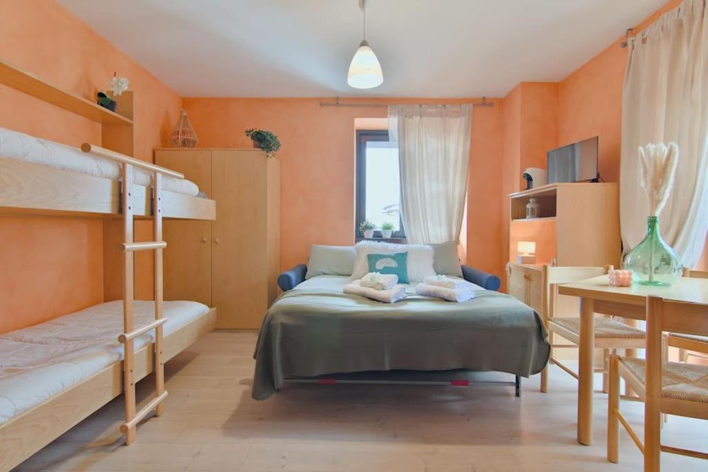 Aprica Alpine Loft Centralita E Park Free Zewnętrze zdjęcie