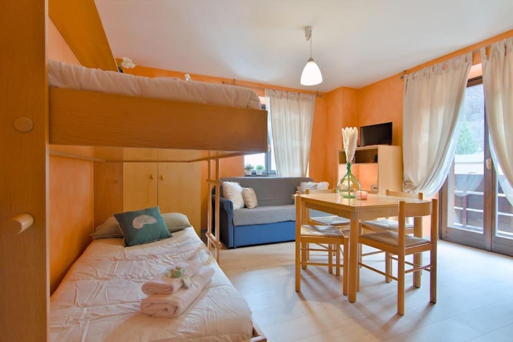 Aprica Alpine Loft Centralita E Park Free Zewnętrze zdjęcie