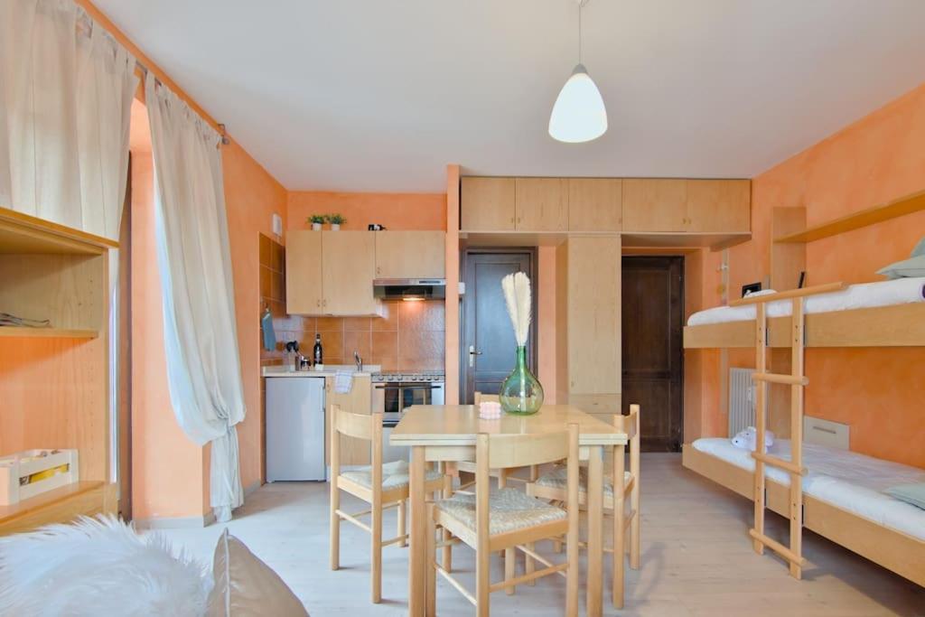 Aprica Alpine Loft Centralita E Park Free Zewnętrze zdjęcie
